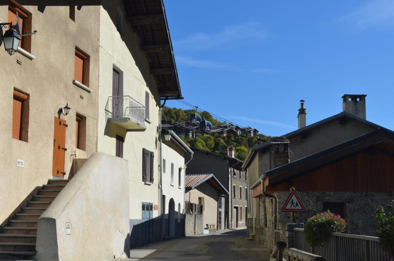 Appartements 3 Vallees, Piscine Et Sauna Orelle Exteriér fotografie